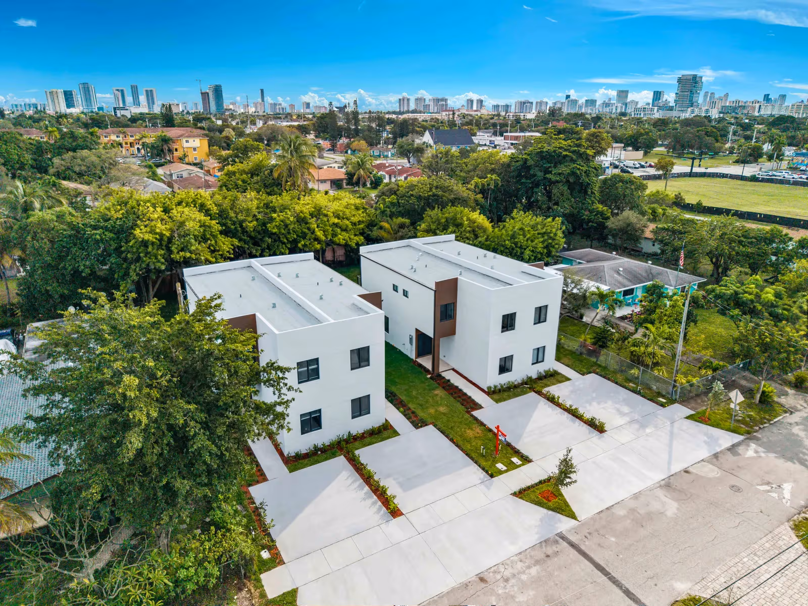 Exclusive Residences in Hallandale Beach