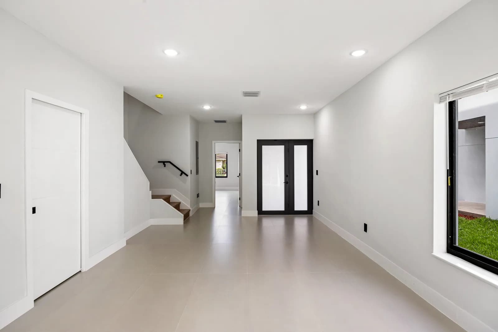 Exclusive Residences in Hallandale Beach